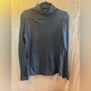 Cabi turtle neck tee